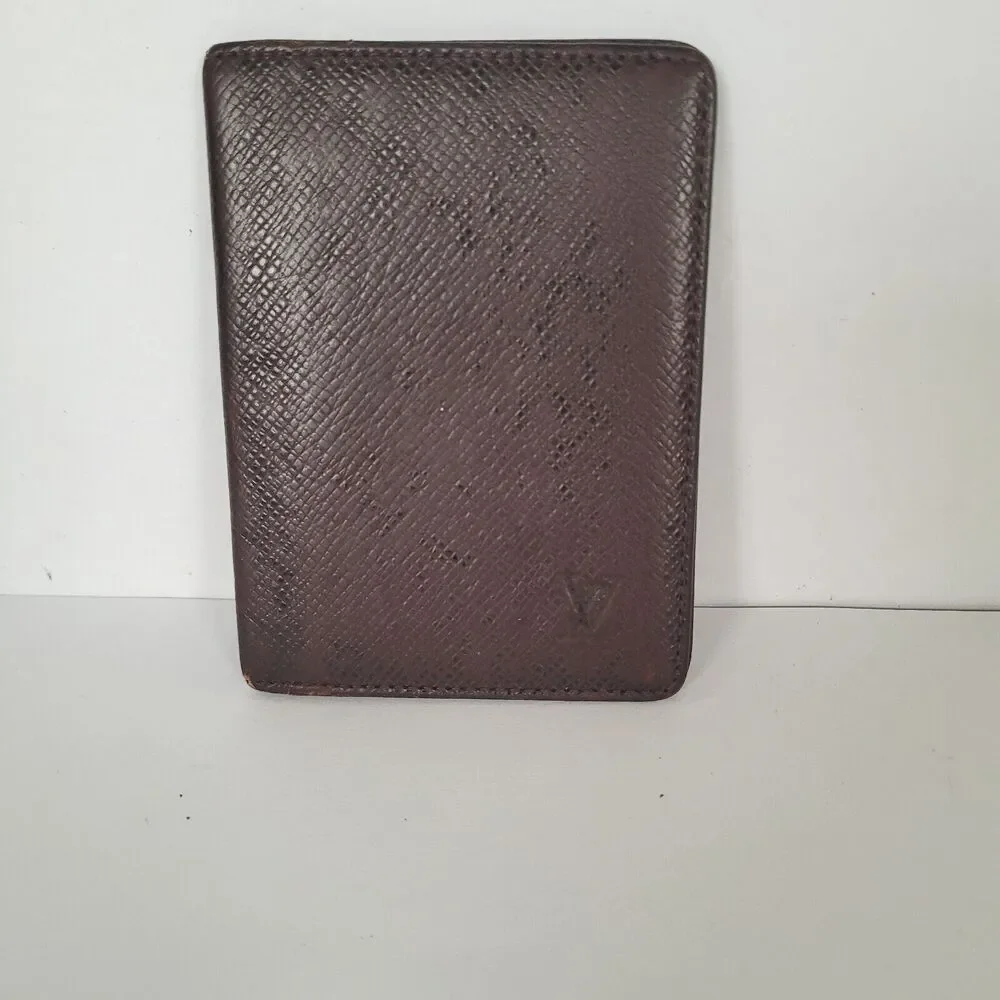 Louis Vuitton LV Taiga‎ Vintage Card 2 ID Windows Wallet Brown Bifold Small Auth